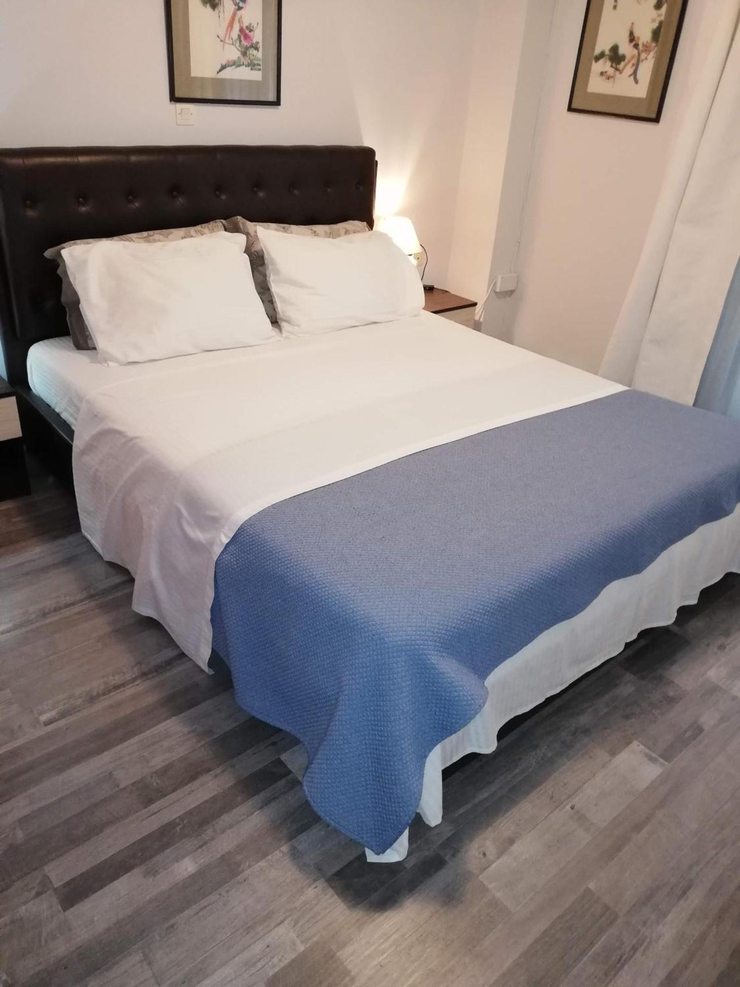 Gazi View Apartments #1 أثينا الغرفة الصورة
